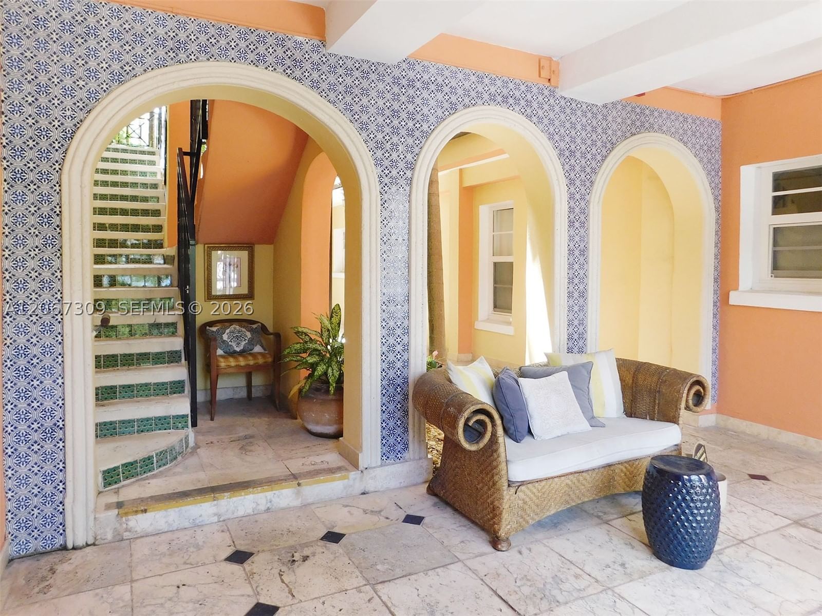 Real estate property located at 4812 Pine Tree Dr #206, Miami-dade, Pine Tree Place Condo, Miami Beach, FL