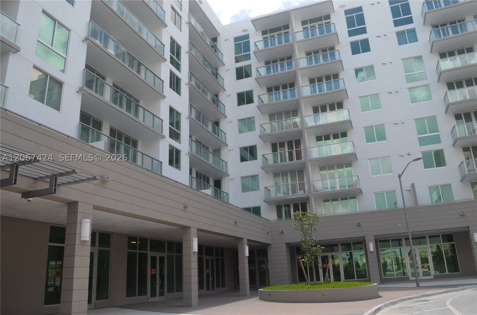 Real estate property located at 7825 107th Ave #601, Miami-dade, Midtown At Doral, Doral, FL