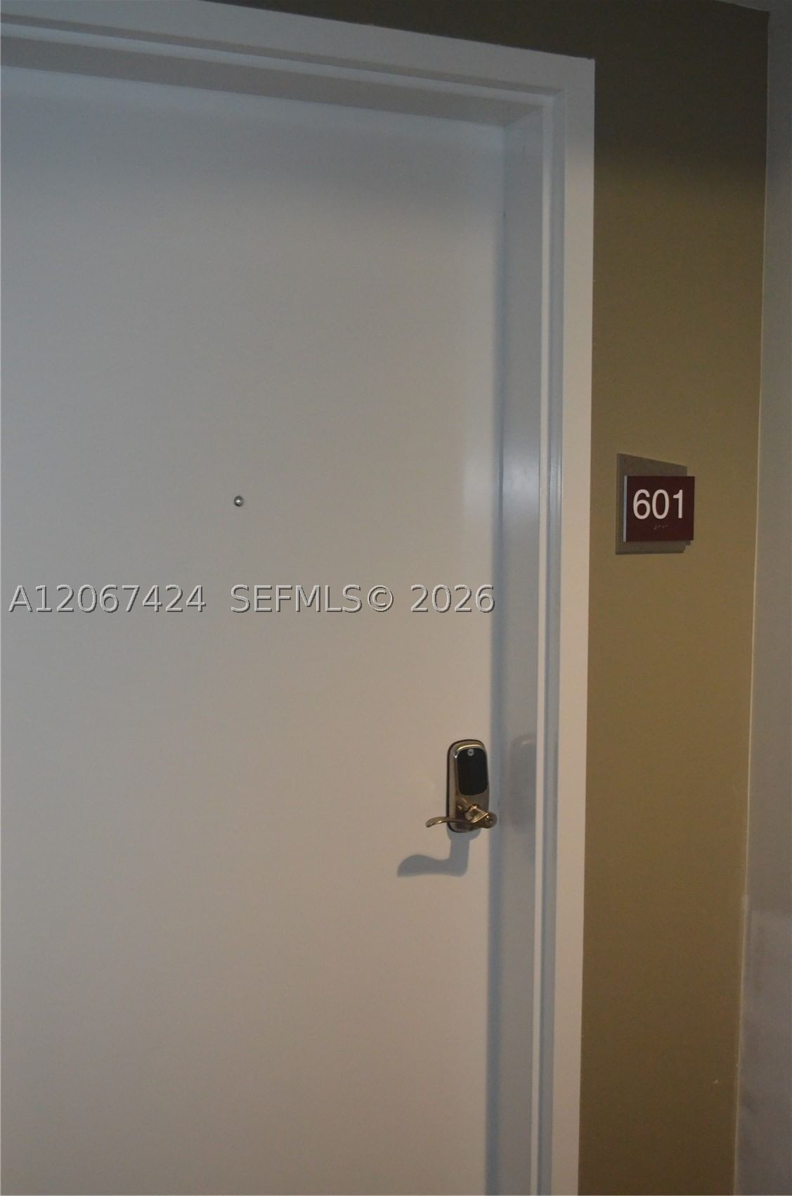 Real estate property located at 7825 107th Ave #601, Miami-dade, Midtown At Doral, Doral, FL