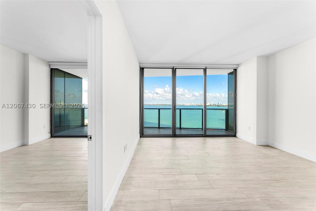 Real estate property located at 460 28th St #1803, Miami-dade, Icon Bay Condo, Miami, FL
