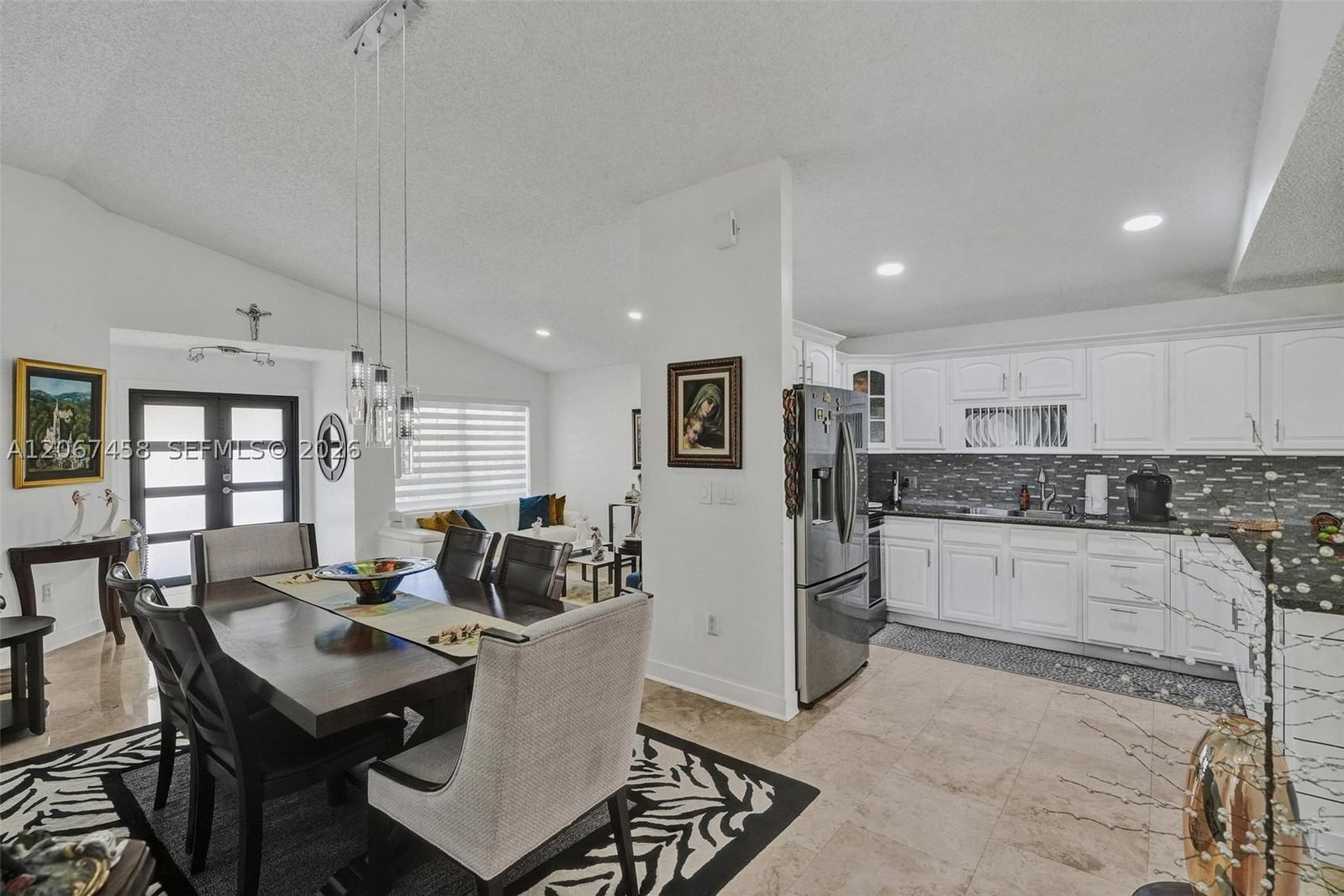 Real estate property located at 14335 112th Ter, Miami-dade, Islas Canarias Homes, Miami, FL