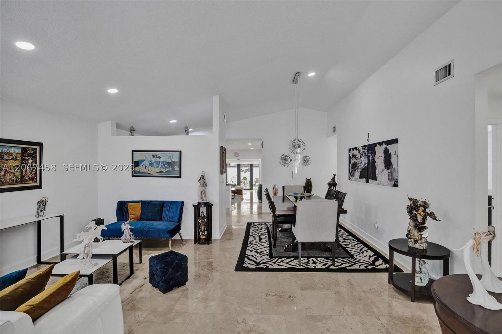 Real estate property located at 14335 112th Ter, Miami-dade, Islas Canarias Homes, Miami, FL