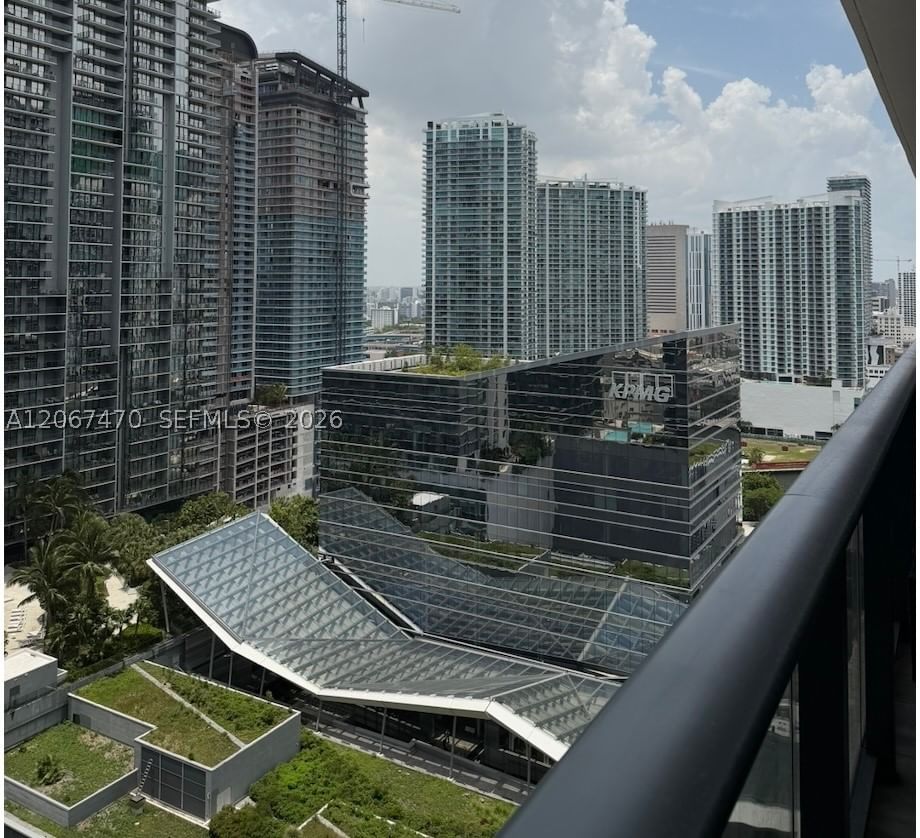 Real estate property located at 801 Miami Ave #2410, Miami-dade, 801 Sma Residences, Miami, FL