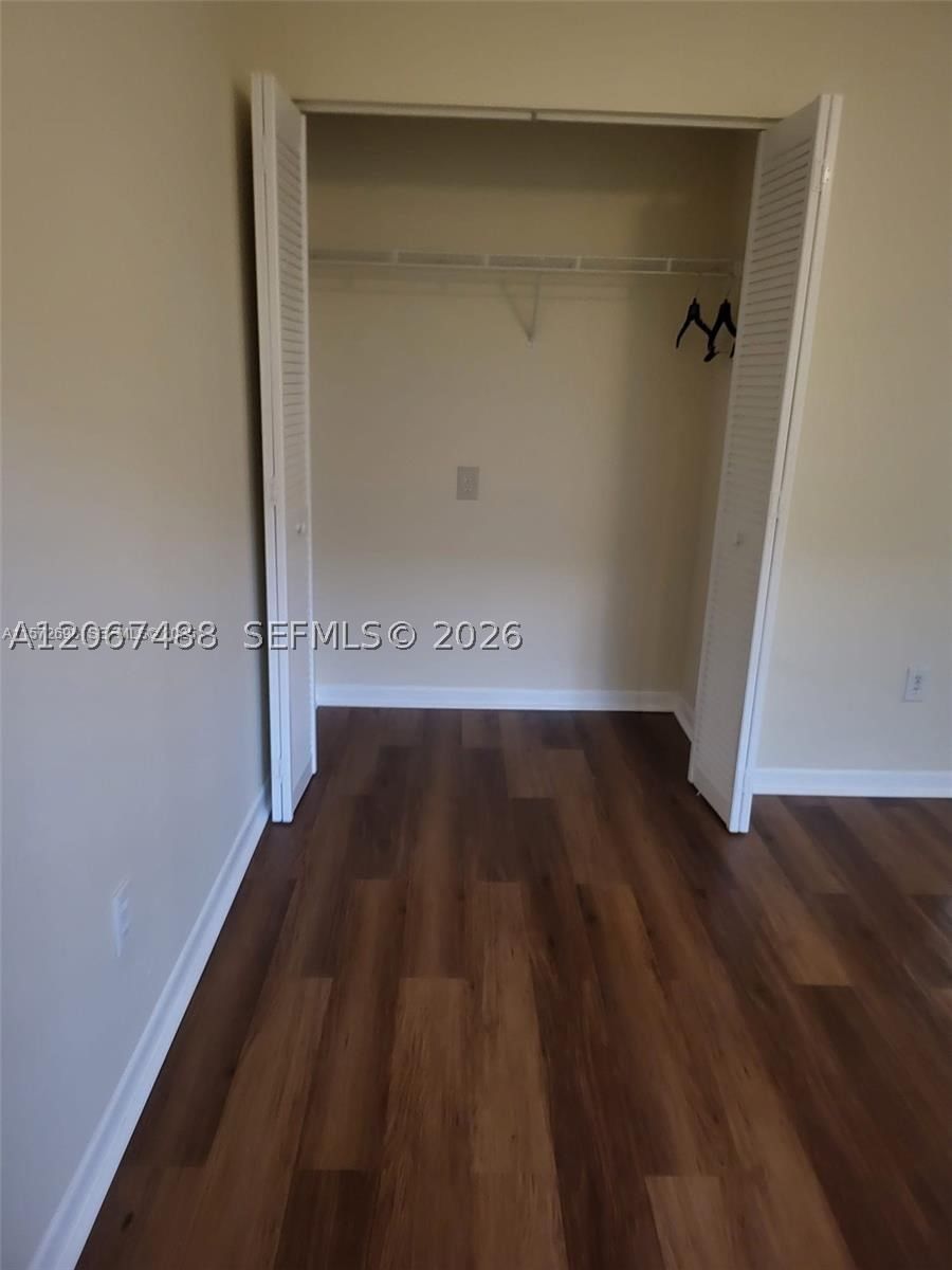 Real estate property located at 21121 85th Ave #311, Miami-dade, Cove Condo Phase I, Cutler Bay, FL