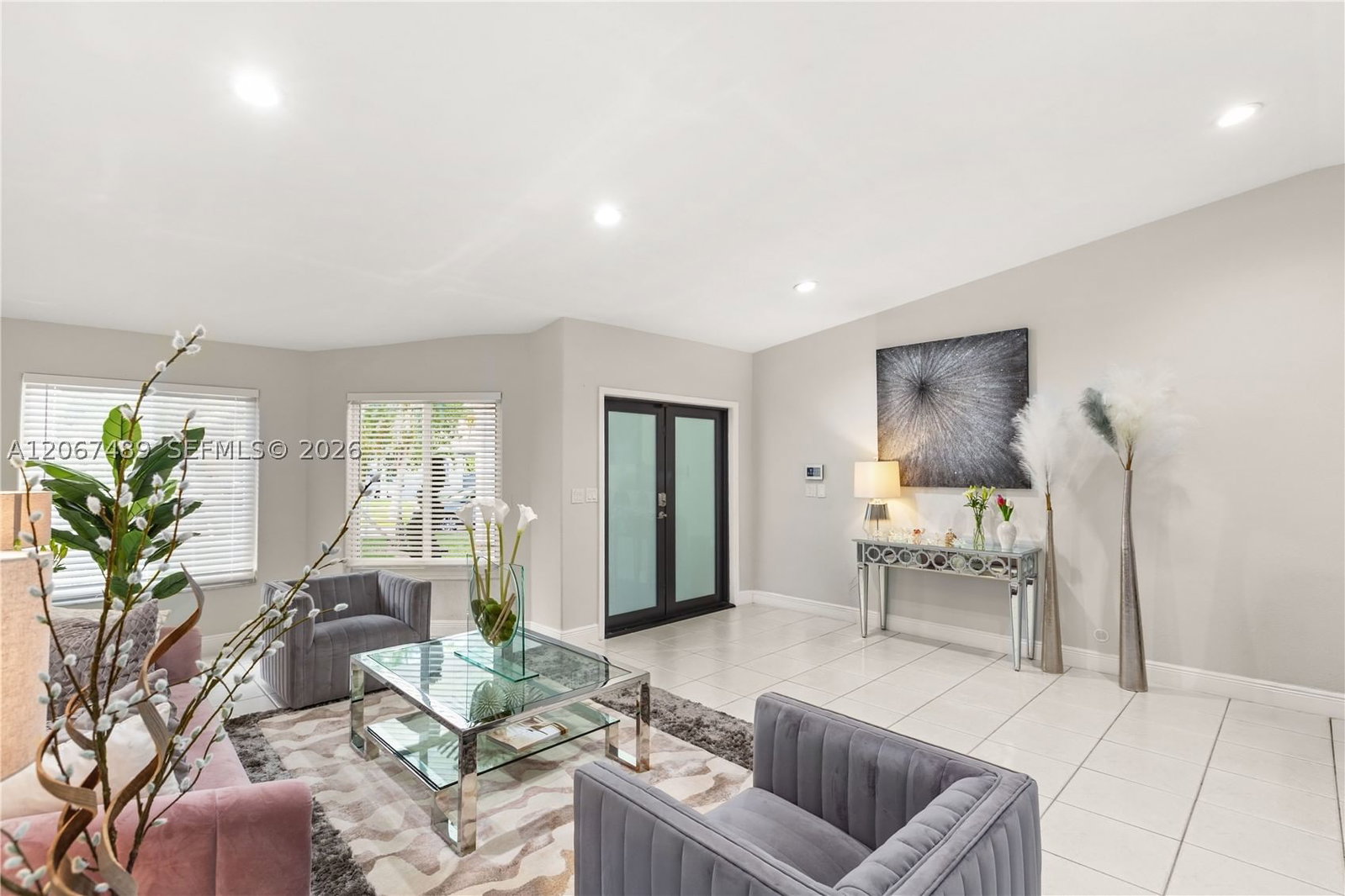 Real estate property located at 9840 28th Ter, Miami-dade, Vanderbilt Park Amd Pl, Doral, FL