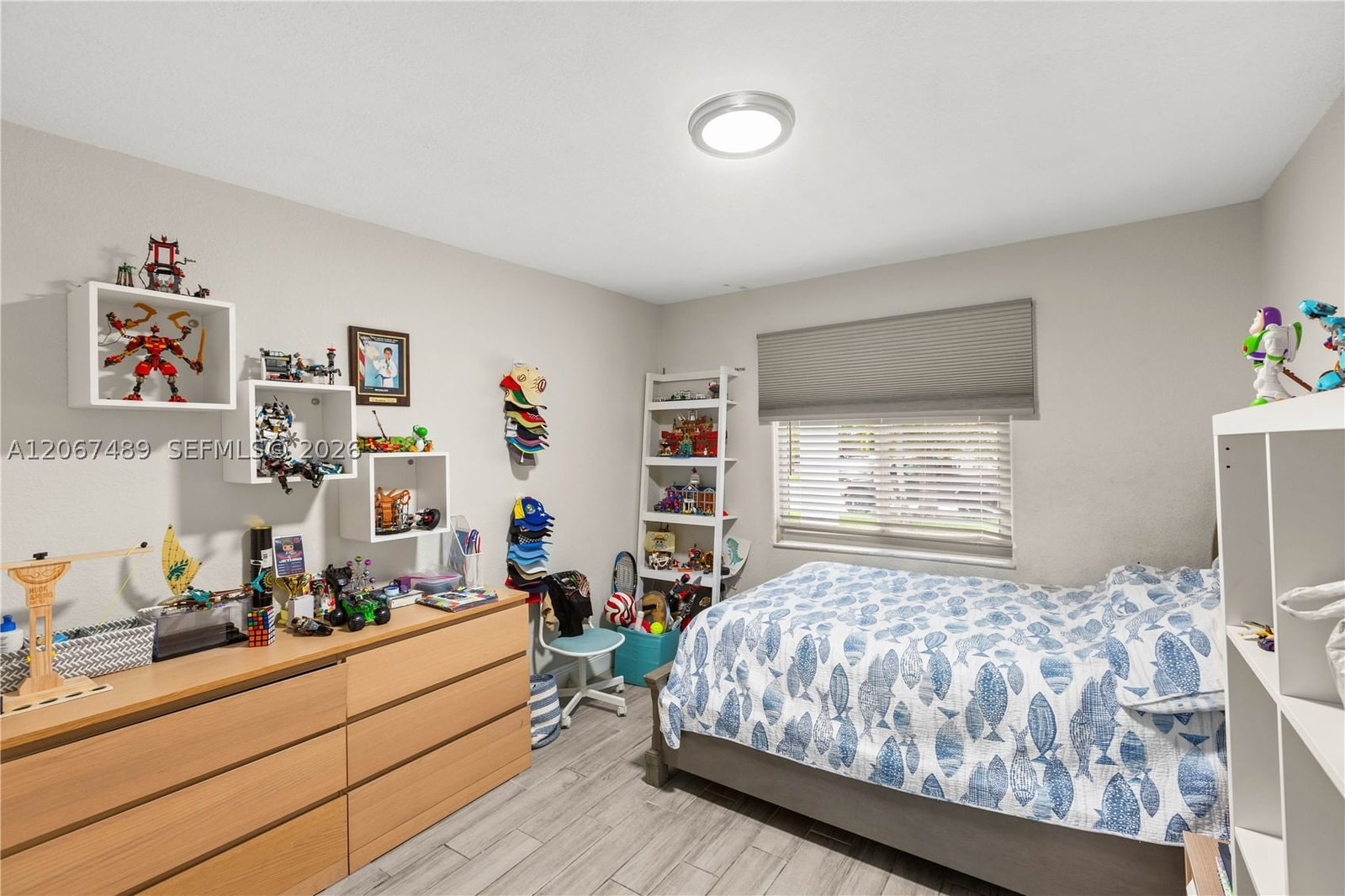 Real estate property located at 9840 28th Ter, Miami-dade, Vanderbilt Park Amd Pl, Doral, FL