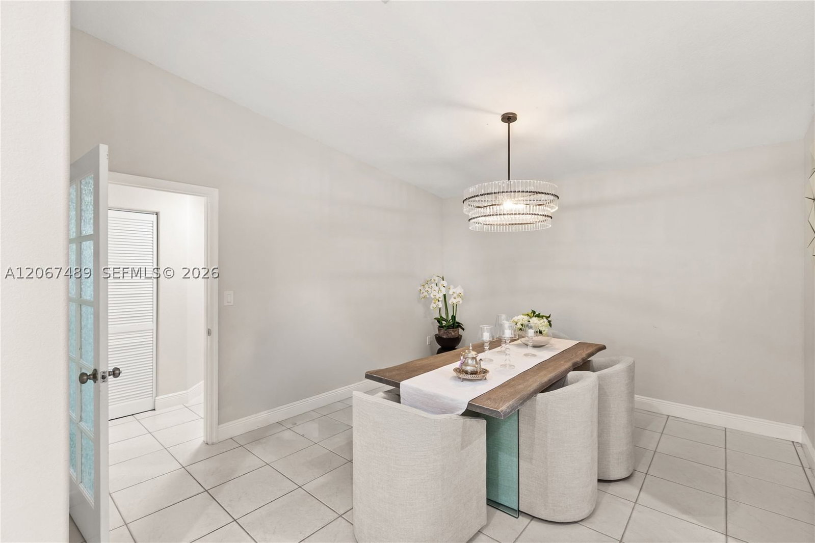 Real estate property located at 9840 28th Ter, Miami-dade, Vanderbilt Park Amd Pl, Doral, FL