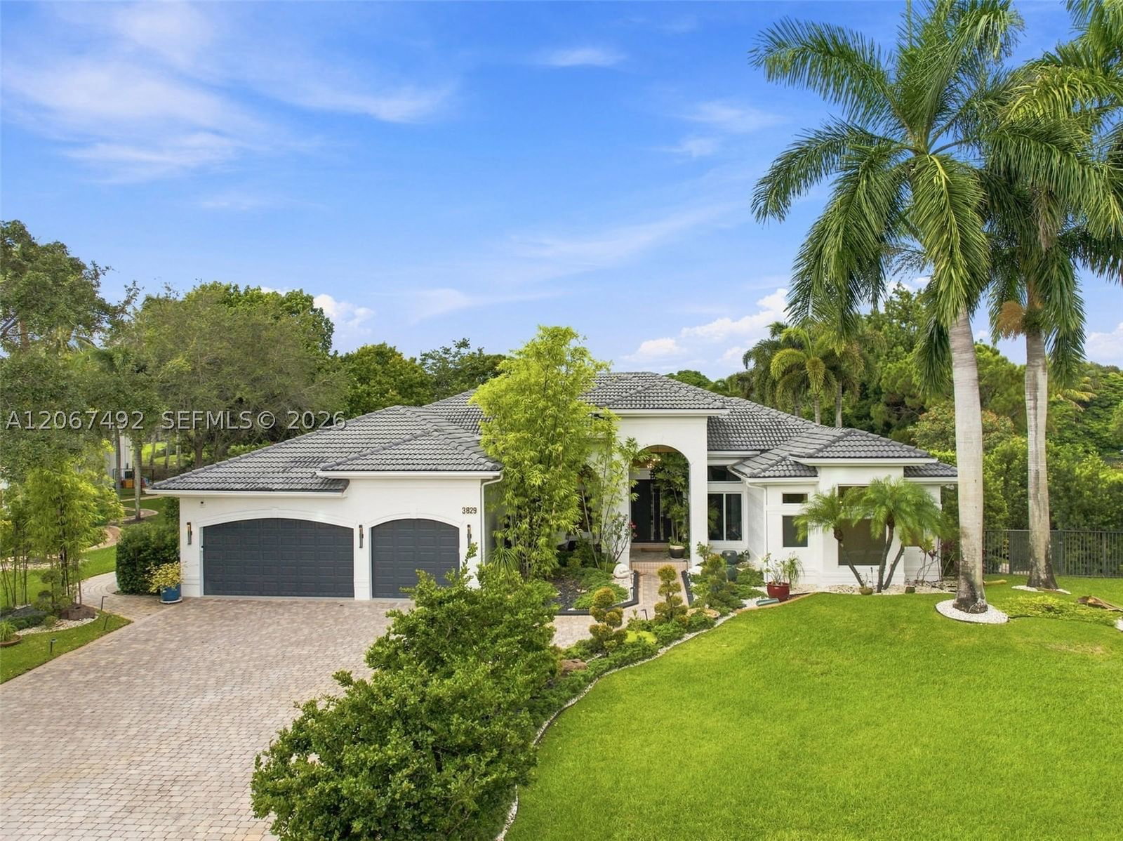 Real estate property located at 3829 Gulfstream Way, Broward, Long Lake Ranches Plat On, Davie, FL