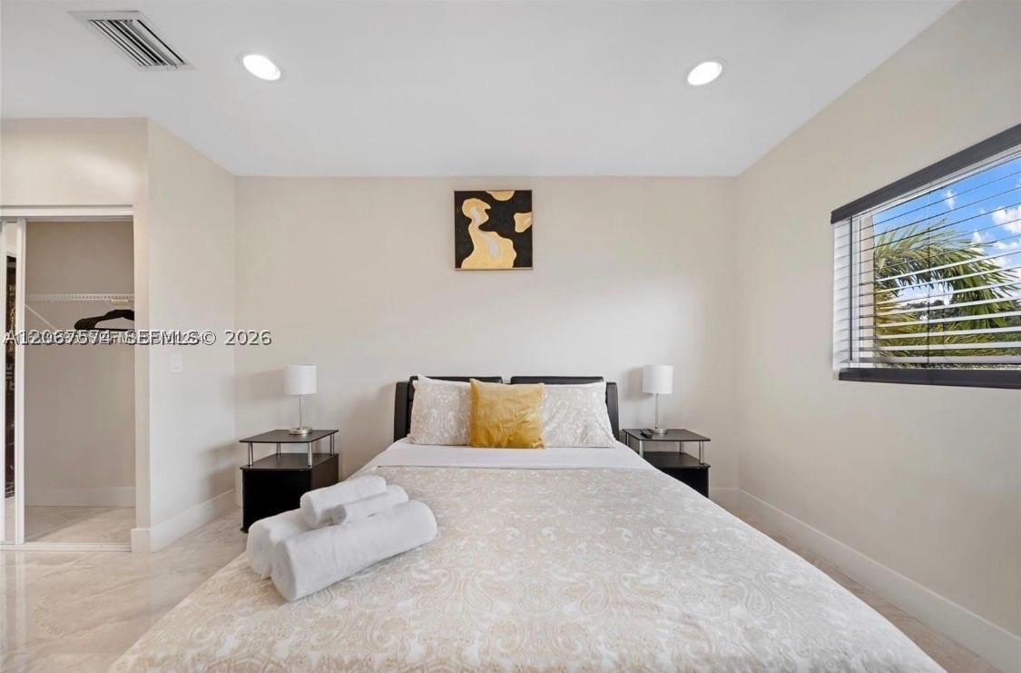 Real estate property located at 615 10th Ter #1, Broward, Progresso, Fort Lauderdale, FL