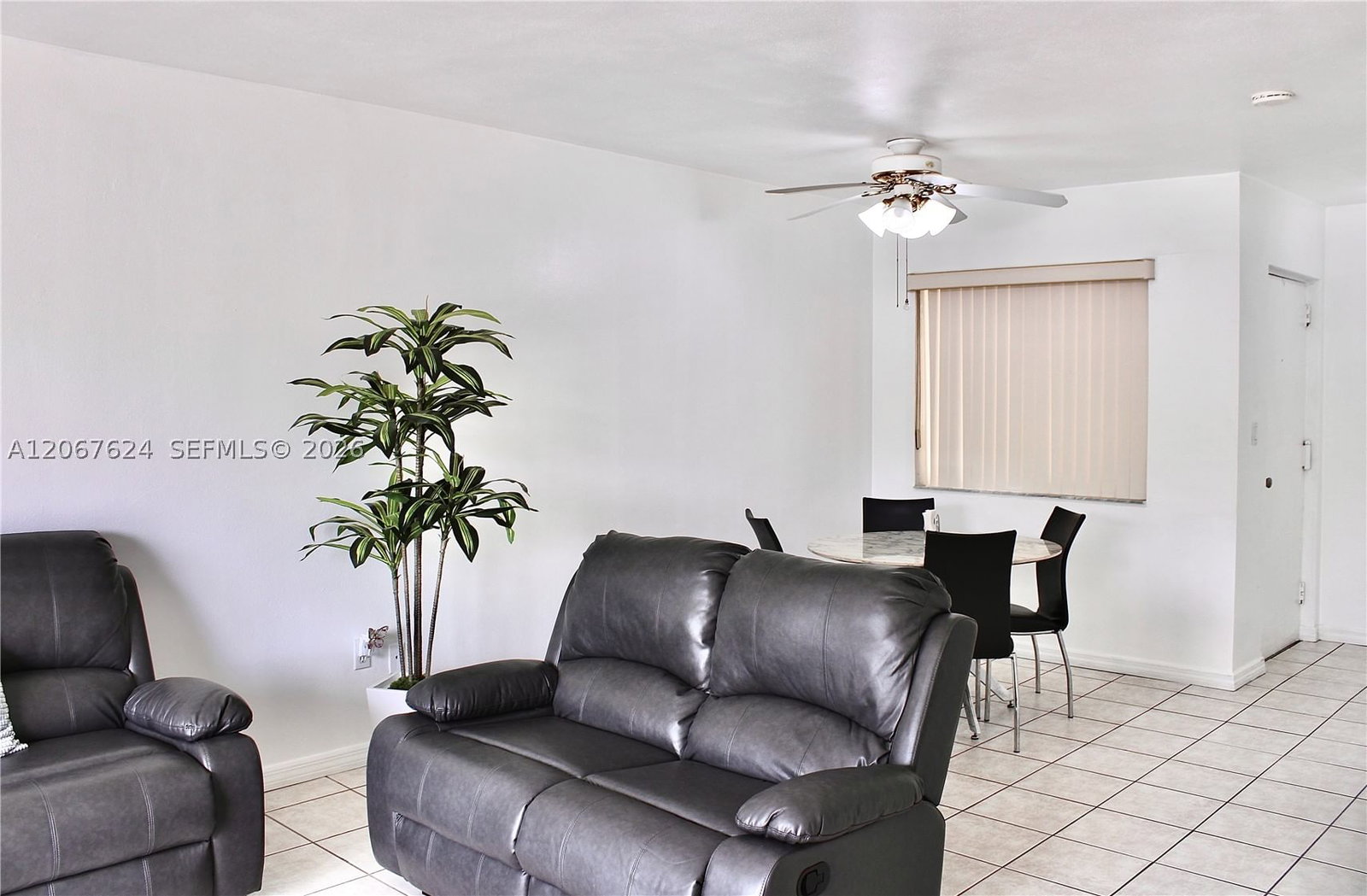 Real estate property located at 7440 Miami Lakes Dr F212, Miami-dade, Villas Of Miami Lakes Con, Miami Lakes, FL