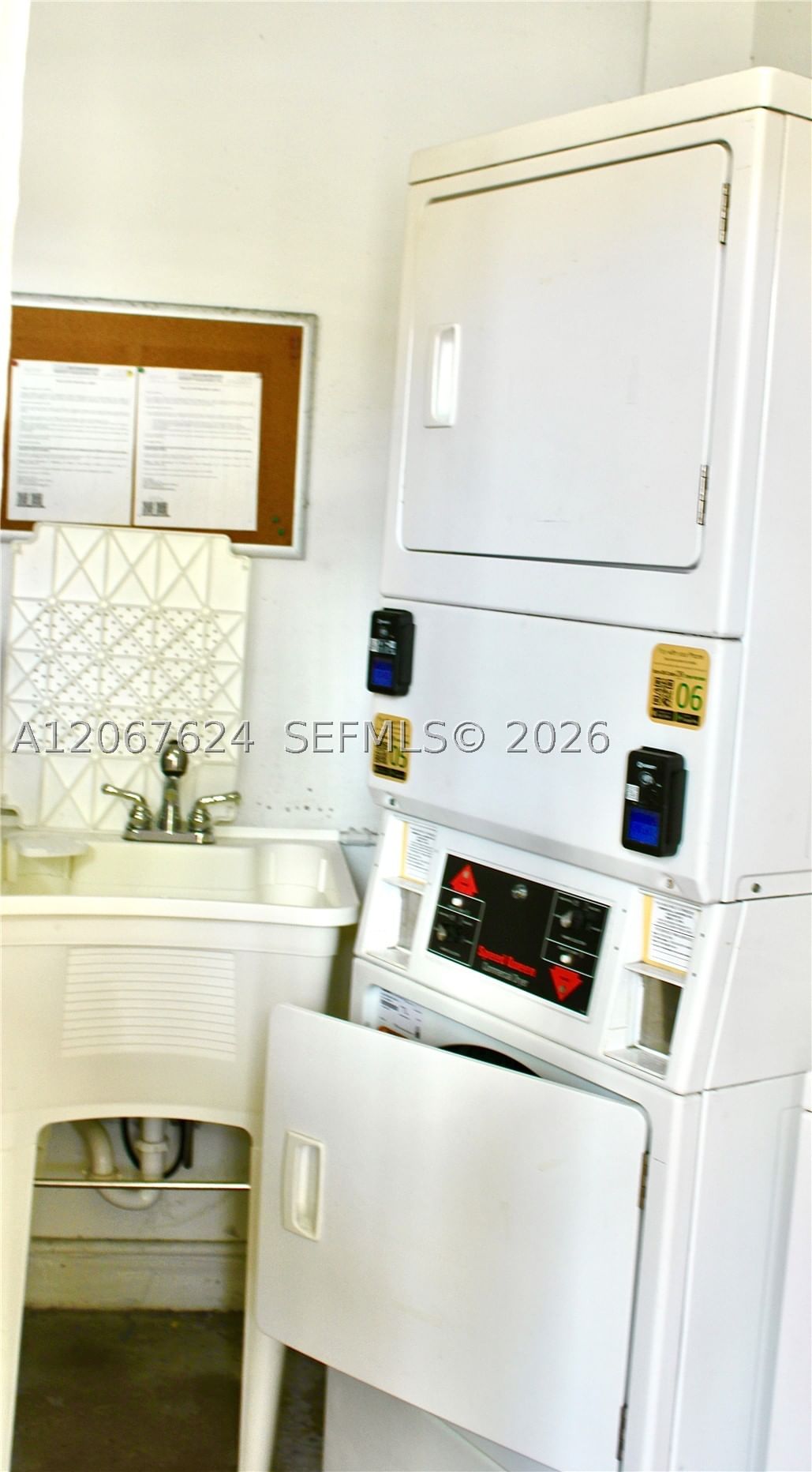 Real estate property located at 7440 Miami Lakes Dr F212, Miami-dade, Villas Of Miami Lakes Con, Miami Lakes, FL