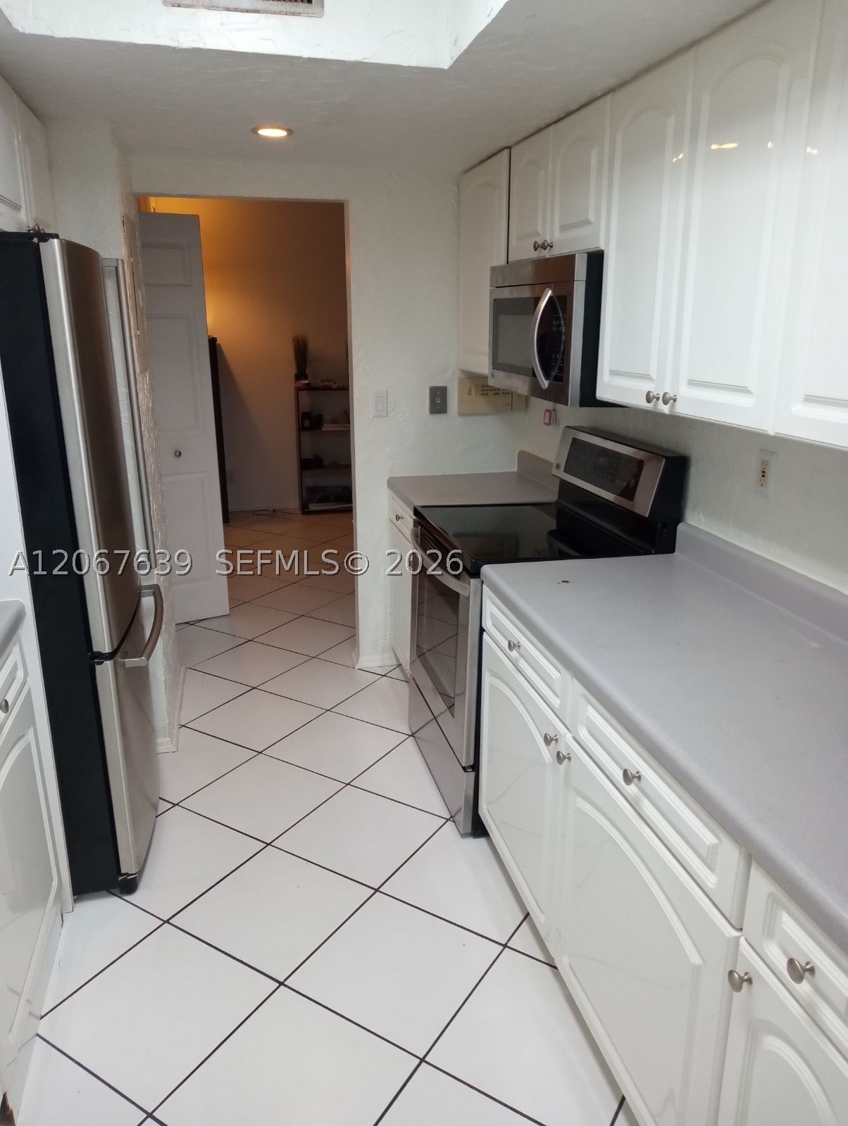 Real estate property located at 2700 Riverside Dr #108-B, Broward, Coral Gardens Condo, Coral Springs, FL