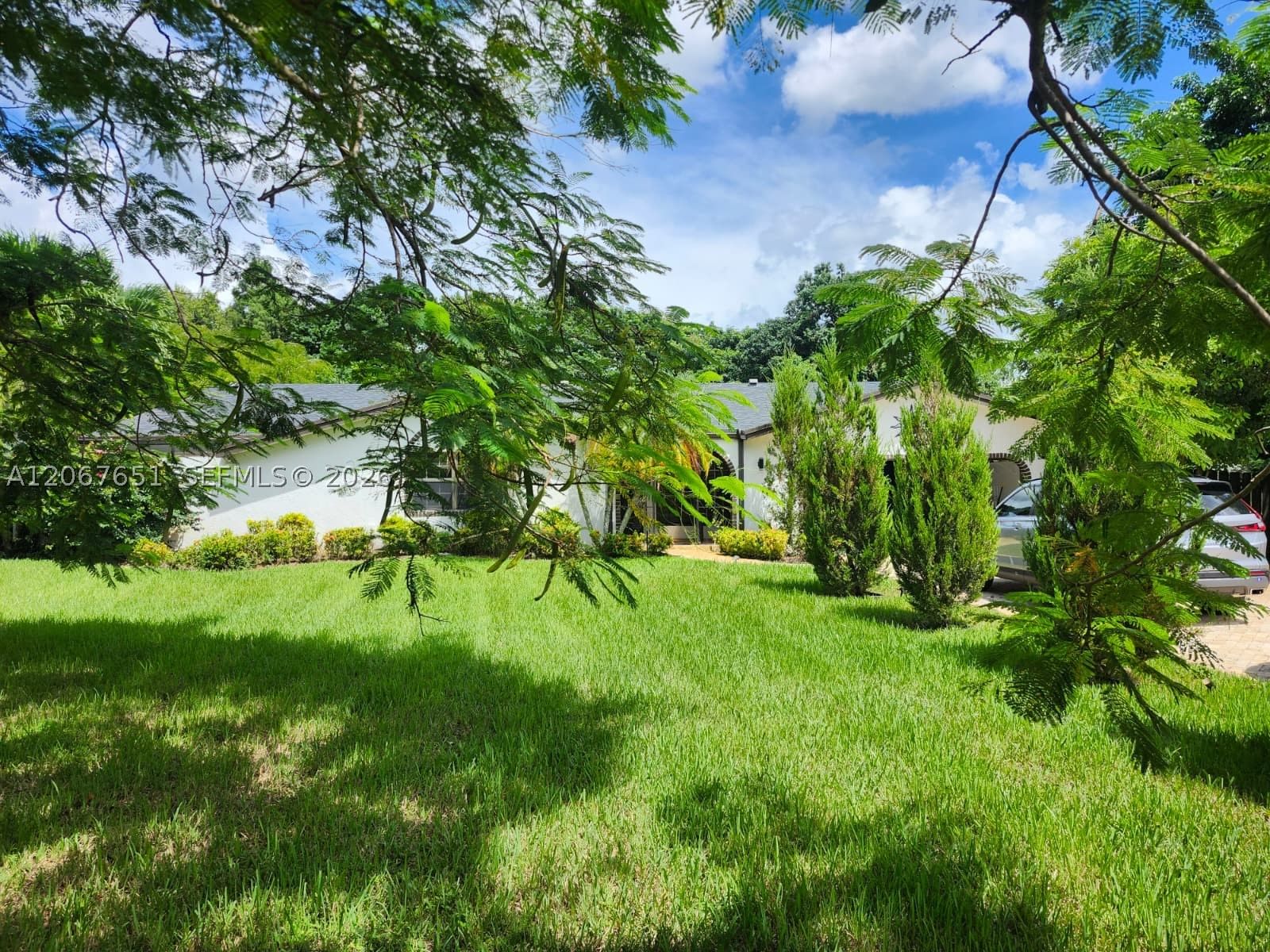 Real estate property located at 18611 61st Ct, Broward, Jonel Terrace 6, Southwest Ranches, FL