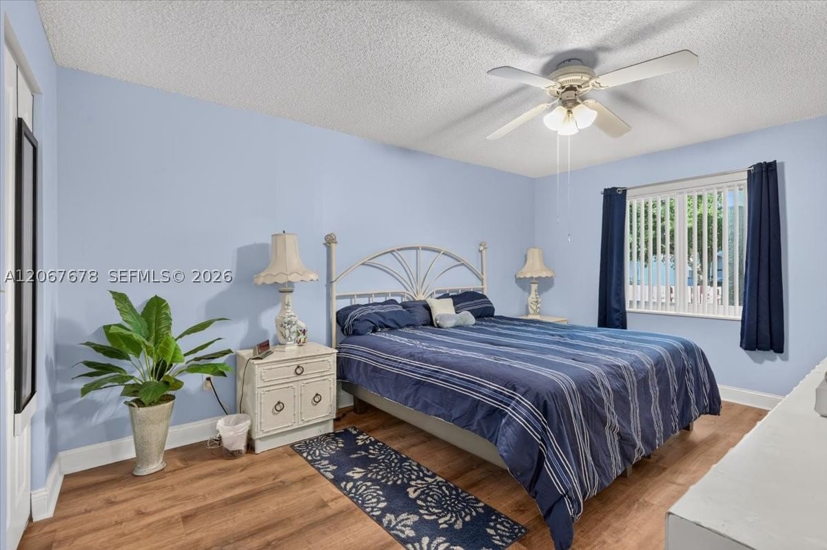 Real estate property located at 8601 16th St, Broward, Cinnamon Place 1, Pembroke Pines, FL