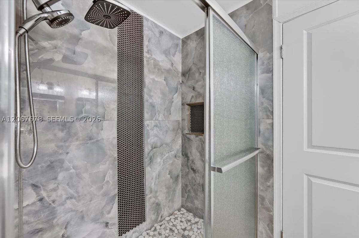 Real estate property located at 8601 16th St, Broward, Cinnamon Place 1, Pembroke Pines, FL