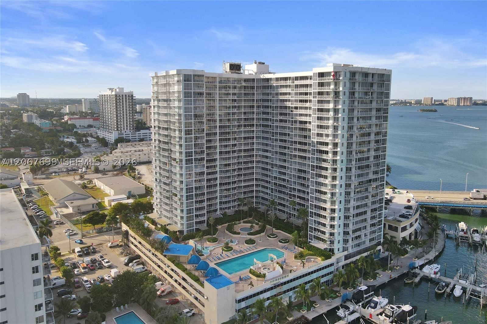 Real estate property located at 7601 Treasure Dr #2220, Miami-dade, The Grandview Palace Cond, North Bay Village, FL