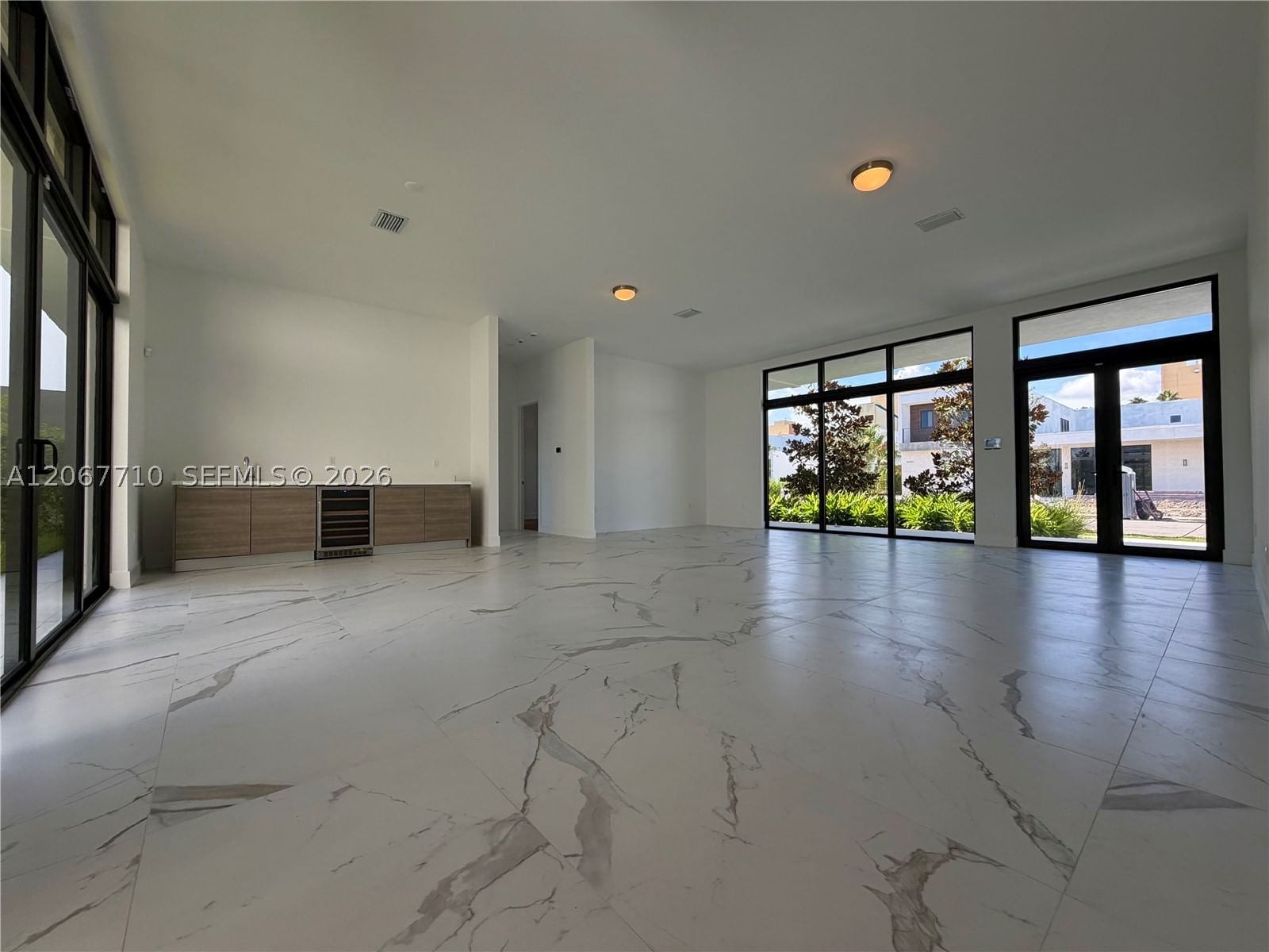 Real estate property located at 16752 Botaniko Dr S, Broward, Weston Estates, Weston, FL