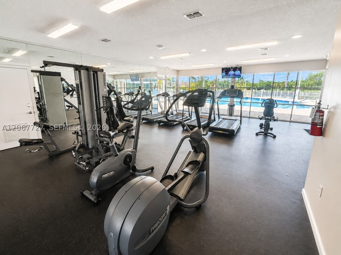 Real estate property located at 8660 212th St #306, Miami-dade, Le Club At Old Cutler Con, Cutler Bay, FL