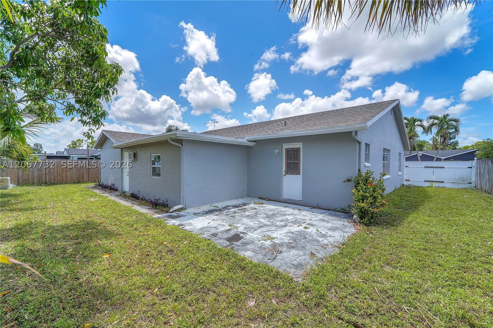 Real estate property located at 9242 18th Rd, Palm Beach, Sandalfoot Cove Sec 11, Boca Raton, FL