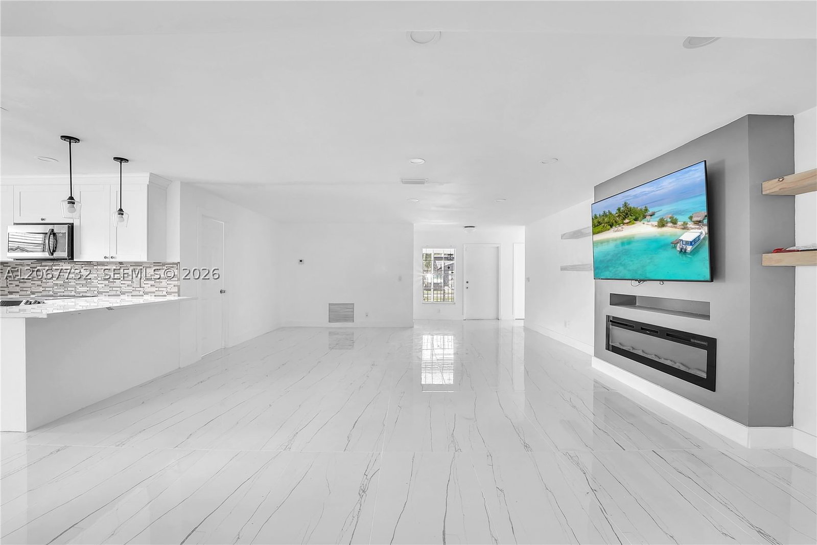 Real estate property located at 9242 18th Rd, Palm Beach, Sandalfoot Cove Sec 11, Boca Raton, FL