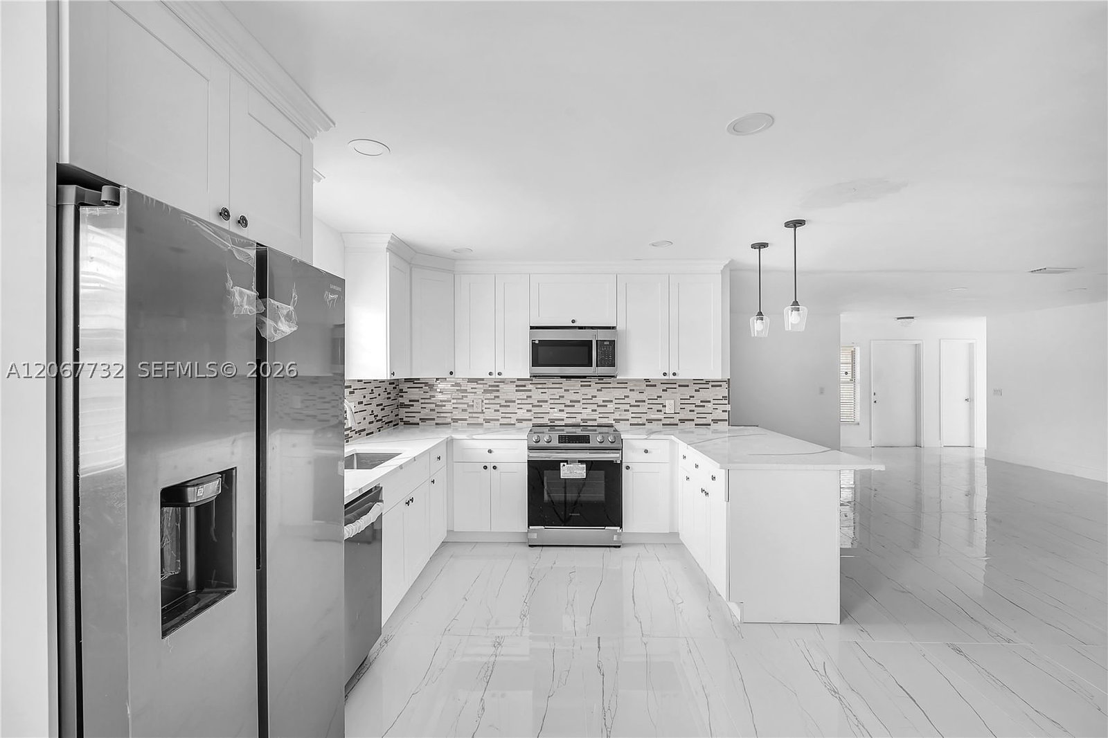 Real estate property located at 9242 18th Rd, Palm Beach, Sandalfoot Cove Sec 11, Boca Raton, FL
