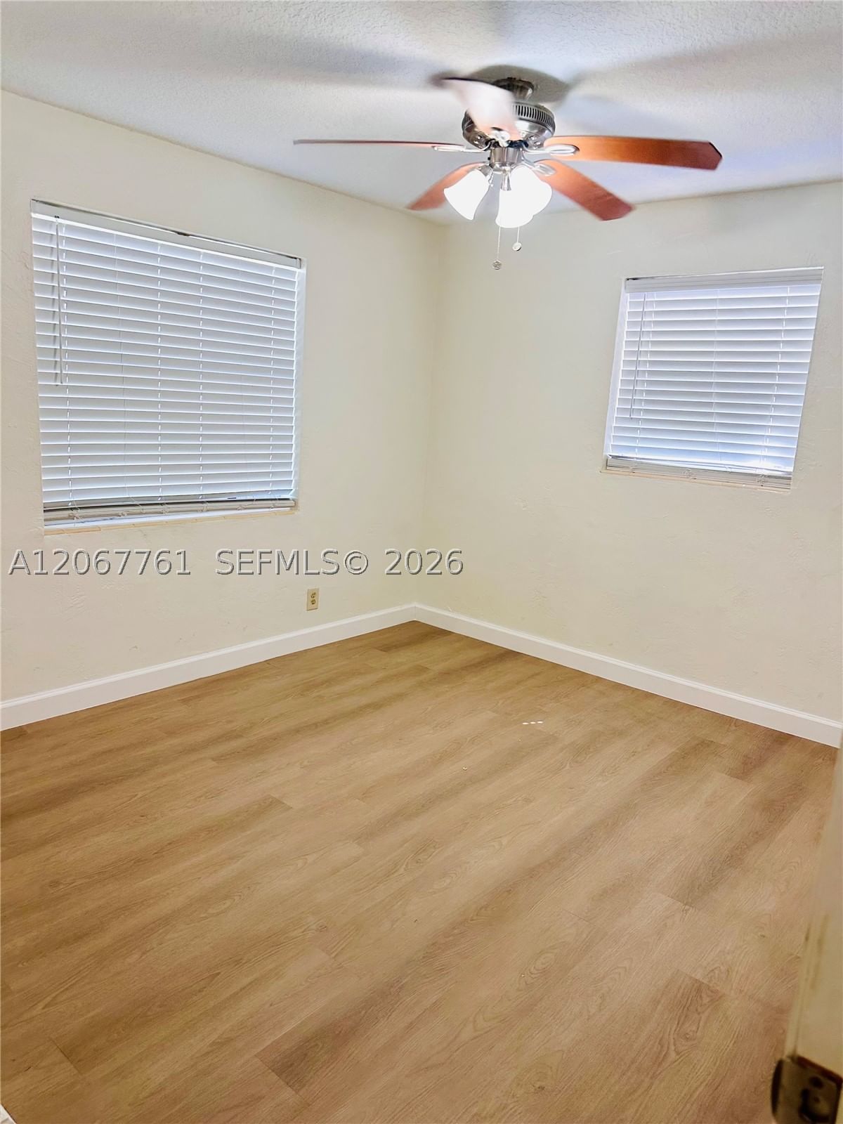 Real estate property located at 1921 48th Ave, Broward, Broadview Park Sec 2 Amen, Fort Lauderdale, FL