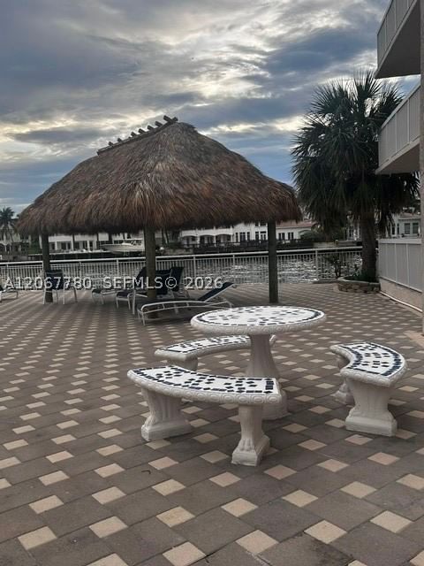 Real estate property located at 1500 Ocean Dr #1E, Broward, Allington Towers North Co, Hollywood, FL