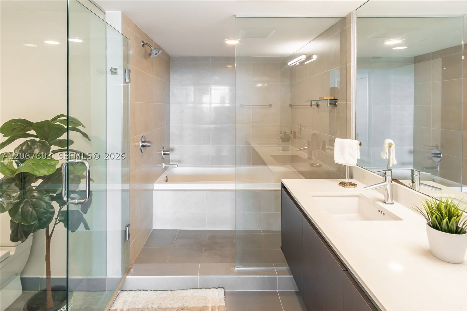 Real estate property located at 6620 Indian Creek Dr #509, Miami-dade, Amd Pl Of 2nd Ocean Front, Miami Beach, FL