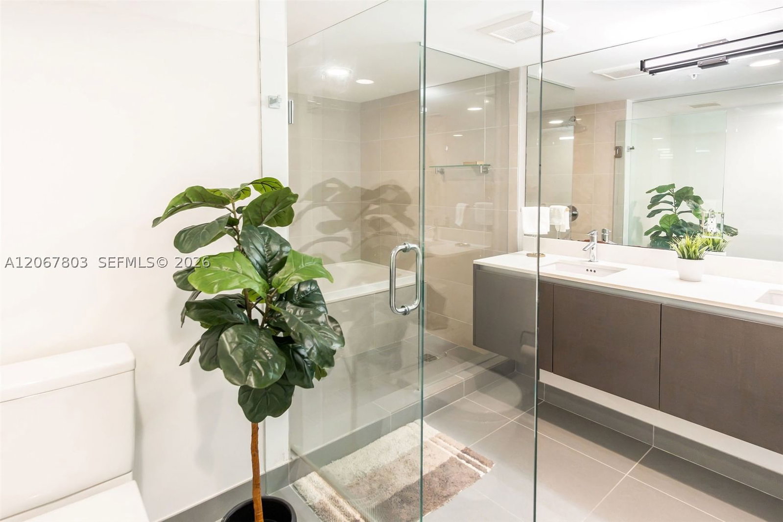 Real estate property located at 6620 Indian Creek Dr #509, Miami-dade, Amd Pl Of 2nd Ocean Front, Miami Beach, FL