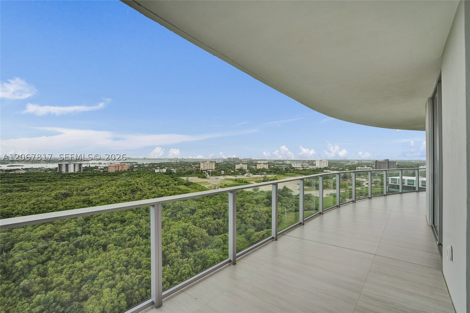 Real estate property located at 2411 Laguna Cir #1805, Miami-dade, One Park Tower, North Miami, FL