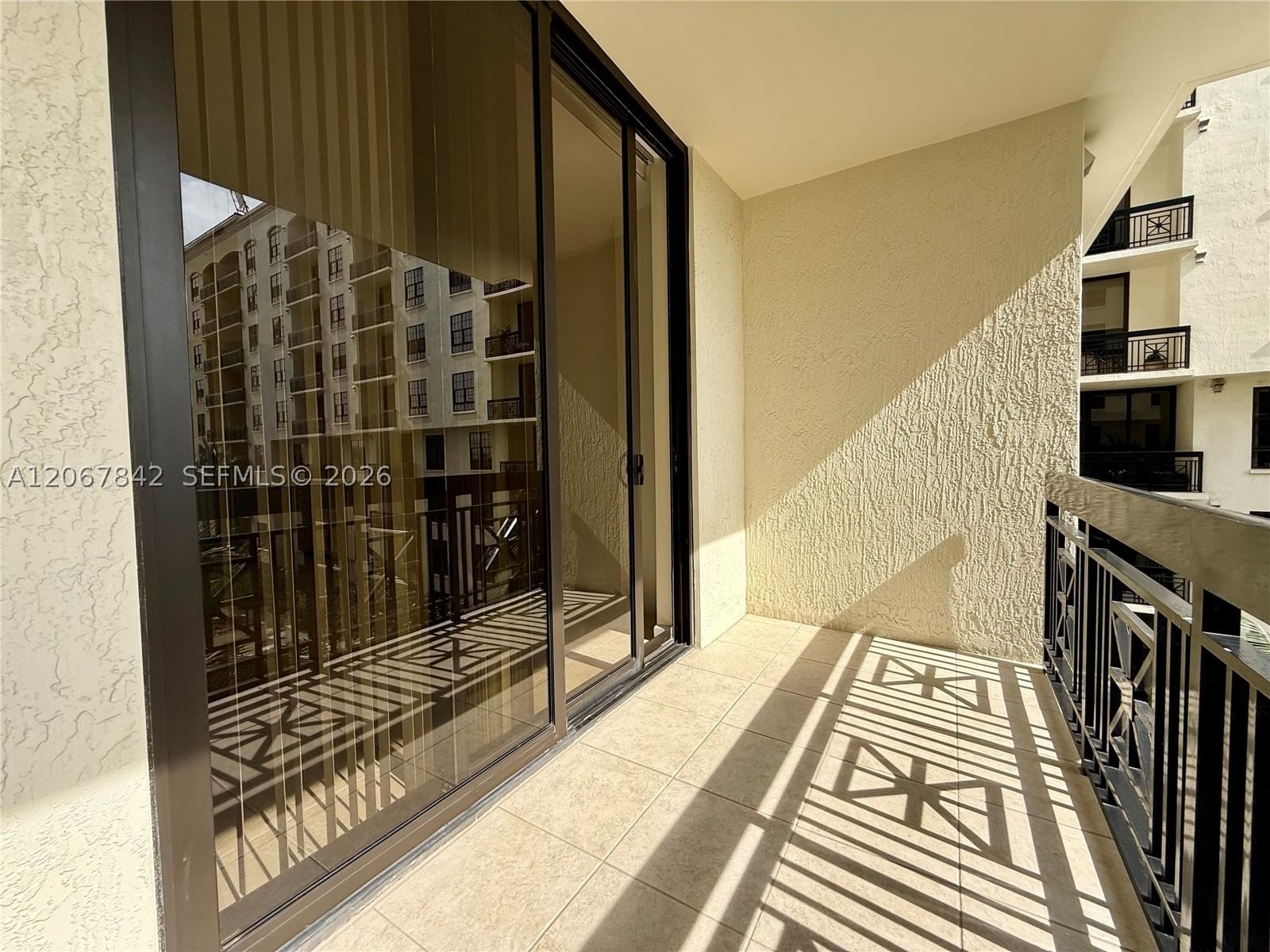 Real estate property located at 801 Olive Ave #1021, Palm Beach, One City Plaza Condo, West Palm Beach, FL