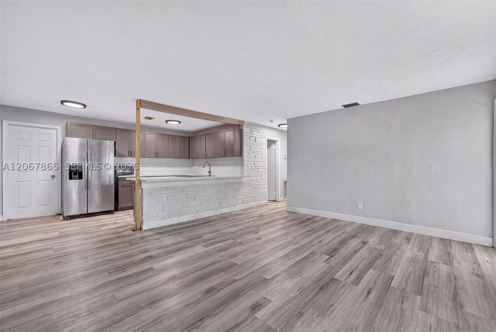 Real estate property located at 6919 22nd Ct, Broward, Palm Lane Homes In Mirama, Miramar, FL