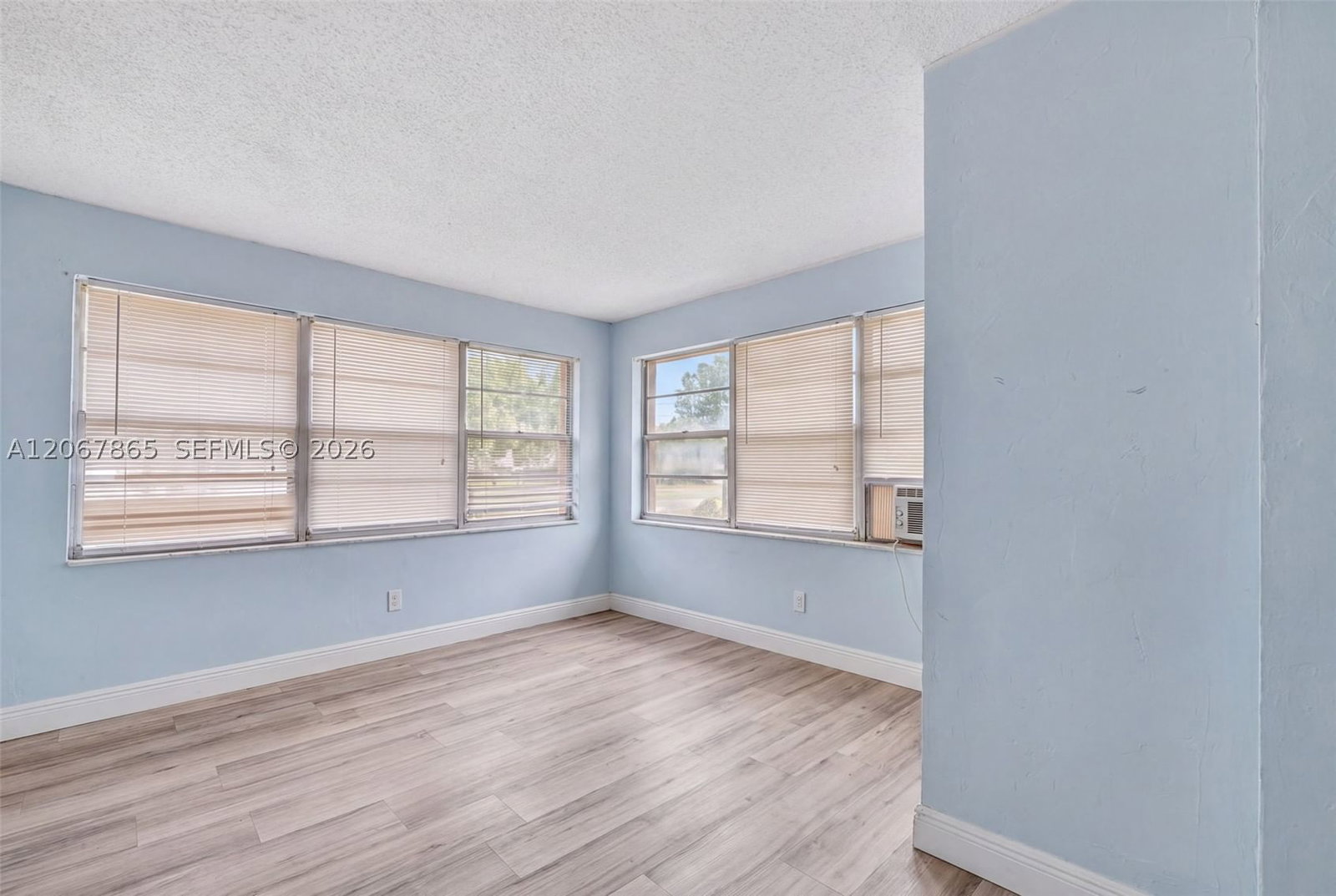 Real estate property located at 6919 22nd Ct, Broward, Palm Lane Homes In Mirama, Miramar, FL