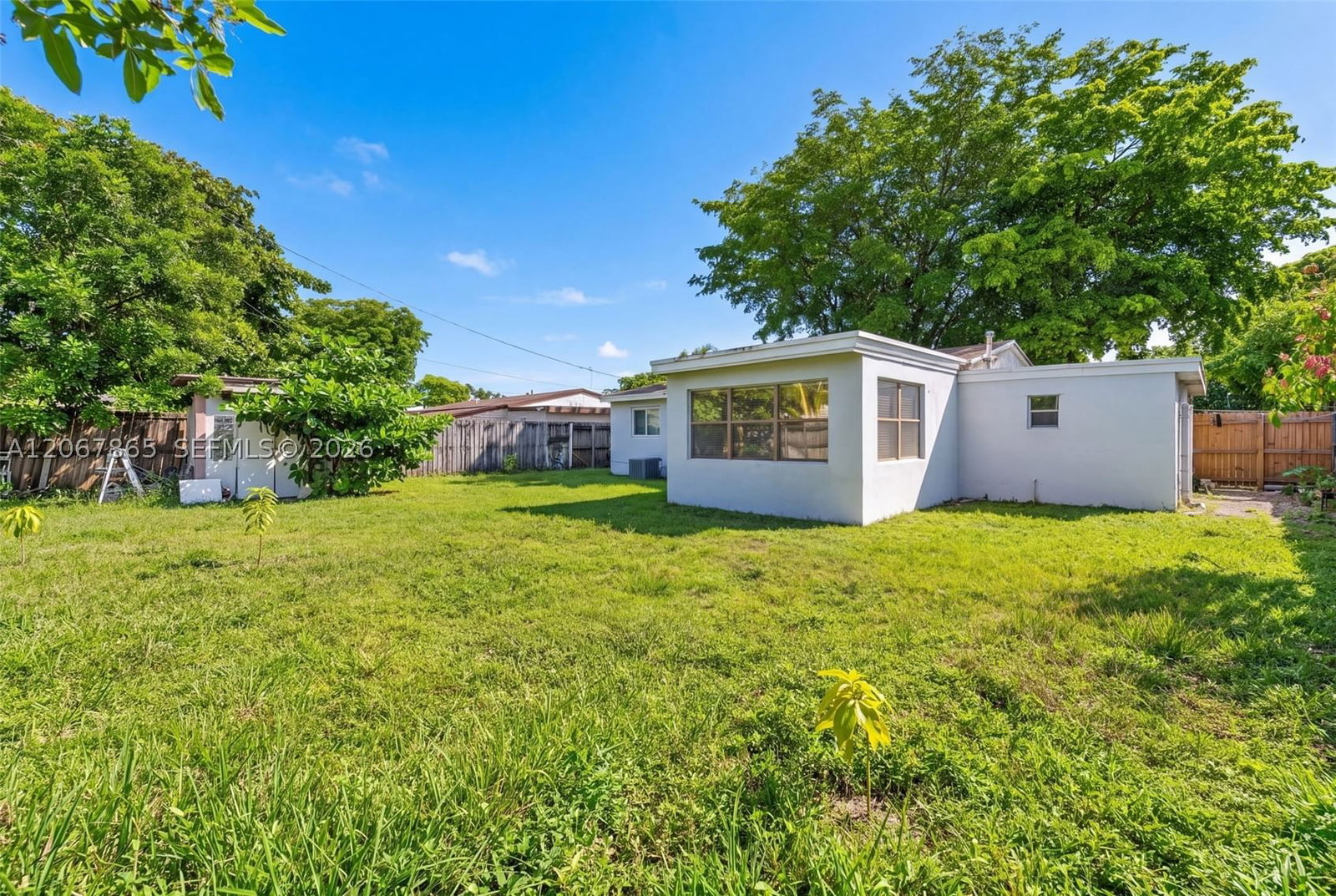 Real estate property located at 6919 22nd Ct, Broward, Palm Lane Homes In Mirama, Miramar, FL