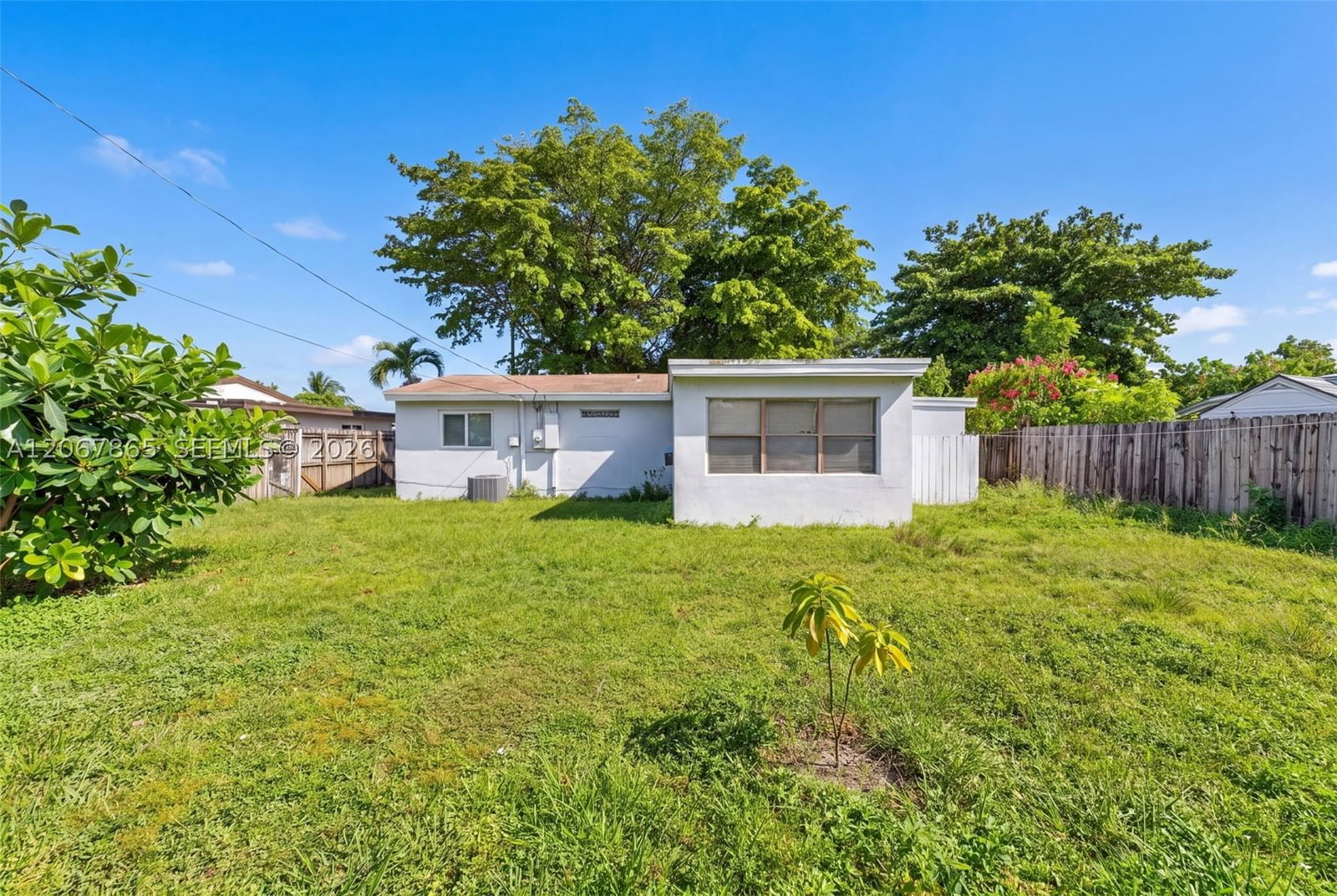 Real estate property located at 6919 22nd Ct, Broward, Palm Lane Homes In Mirama, Miramar, FL