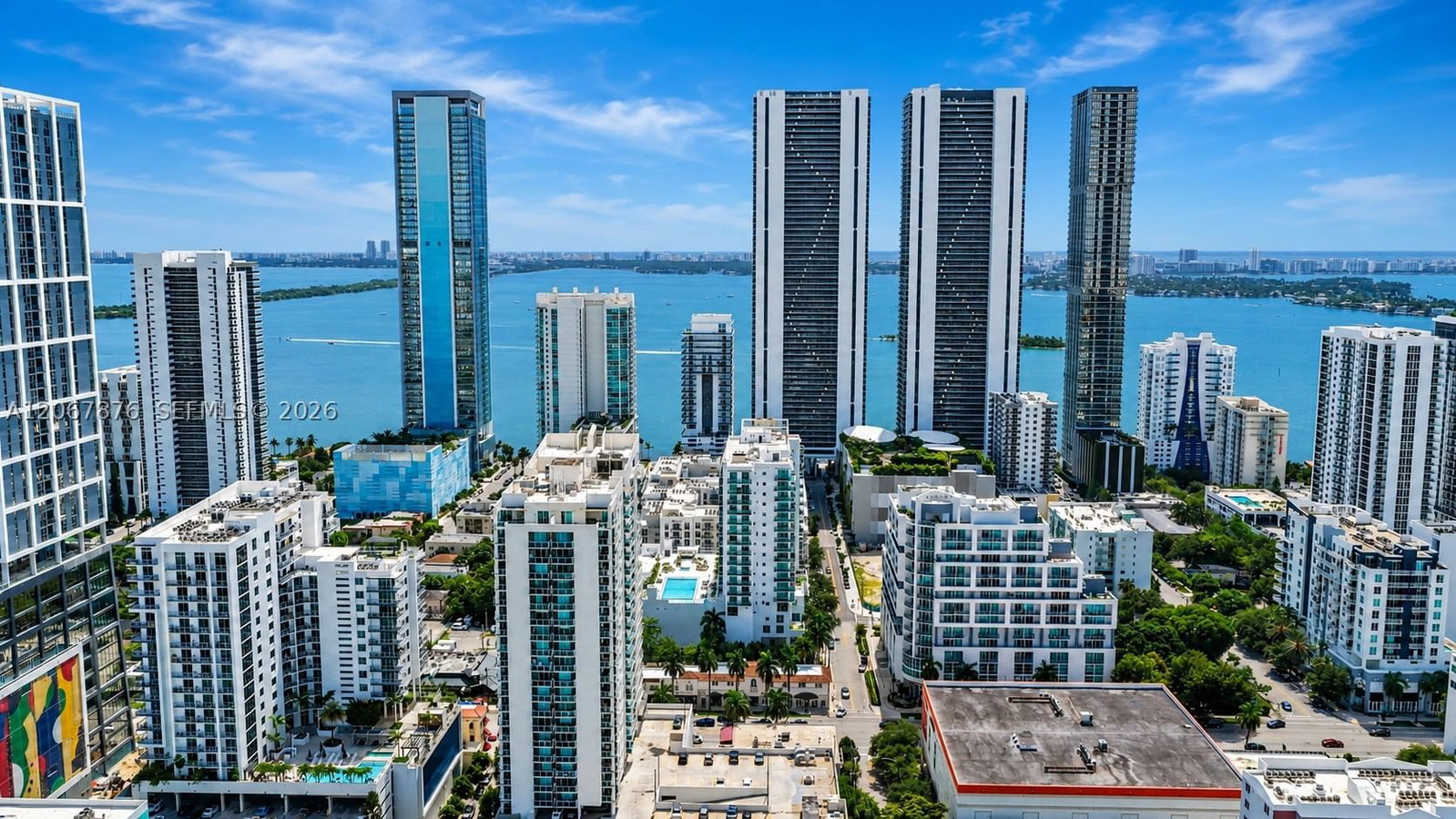 Real estate property located at 333 24th St #1004, Miami-dade, Gallery Art Condo, Miami, FL