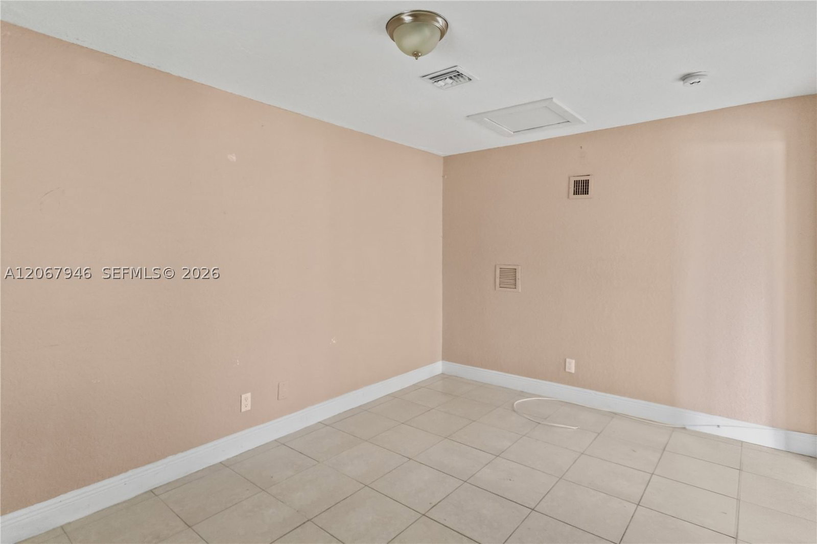 Real estate property located at 2030 29th Ter, Broward, Royal Palms Park, Fort Lauderdale, FL