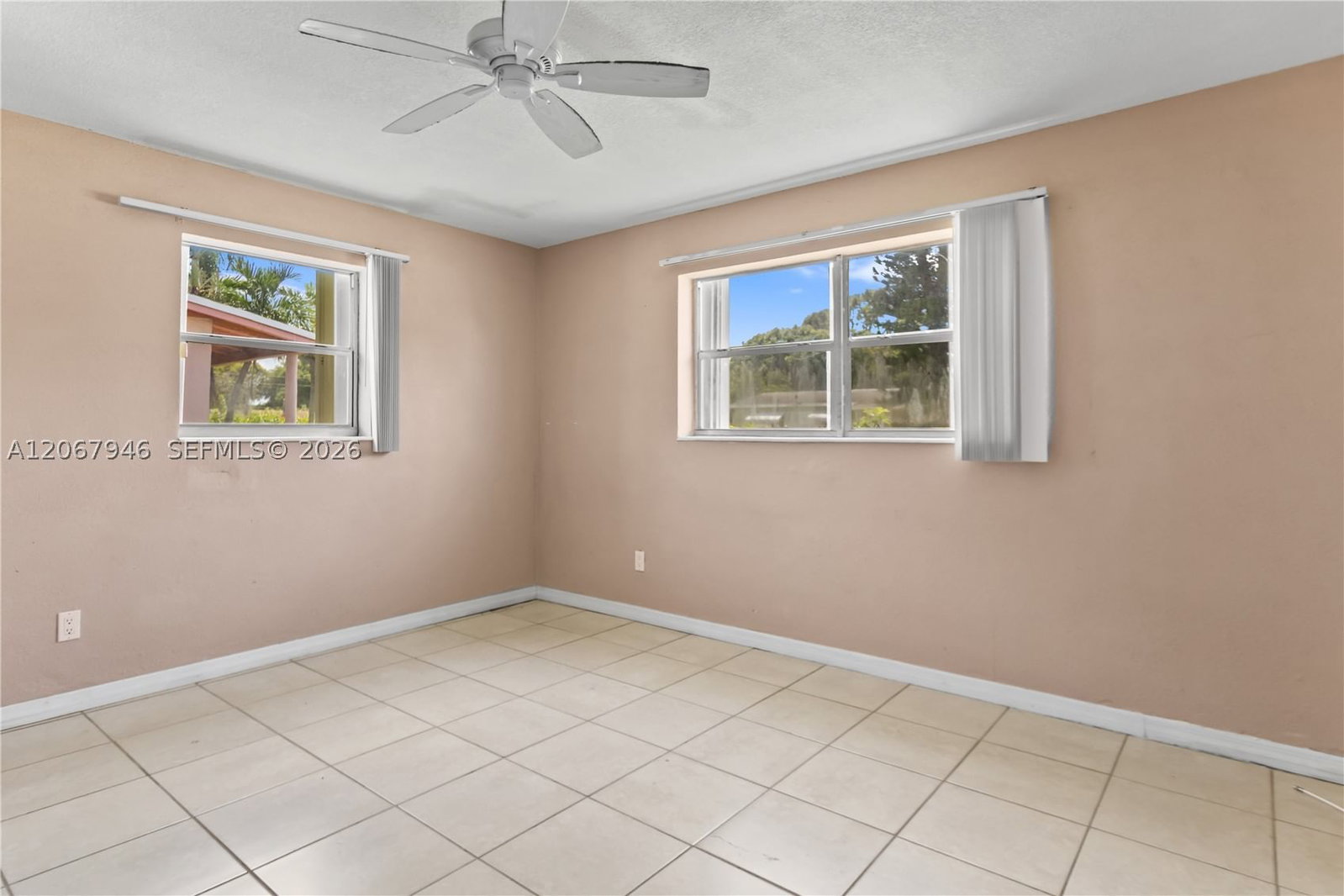 Real estate property located at 2030 29th Ter, Broward, Royal Palms Park, Fort Lauderdale, FL