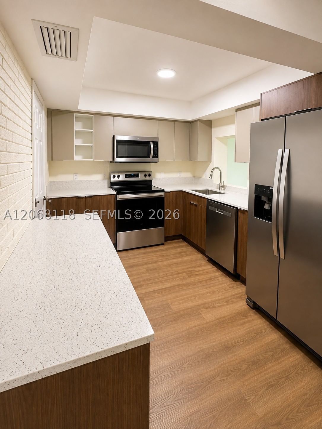 Real estate property located at 6136 20th St, Broward, Welwyn Manor, Miramar, FL