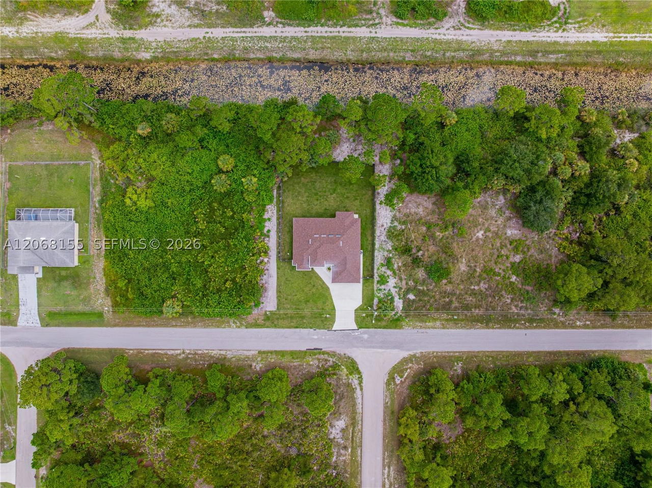 Real estate property located at 942 KANUGA ST, Lee, Lehigh Acres, Lehigh Acres, FL