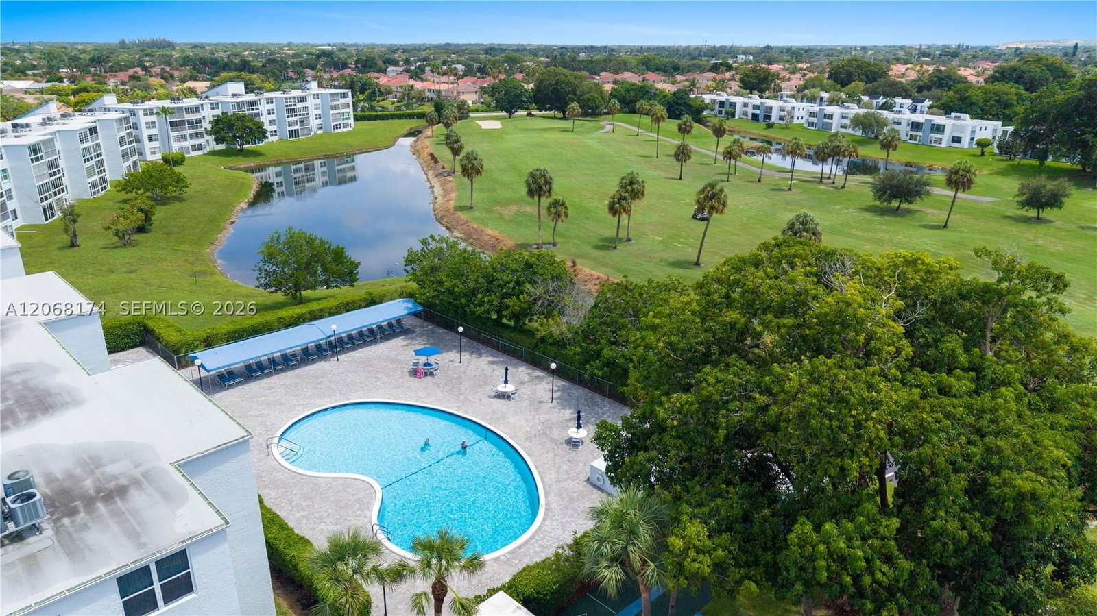 Real estate property located at 7688 18 St #202, Broward, Palm Springs 2, Margate, FL
