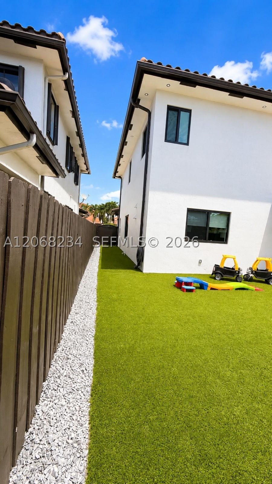 Real estate property located at 1820 154th Ave, Miami-dade, Joanna Estates Subdivisio, Miami, FL