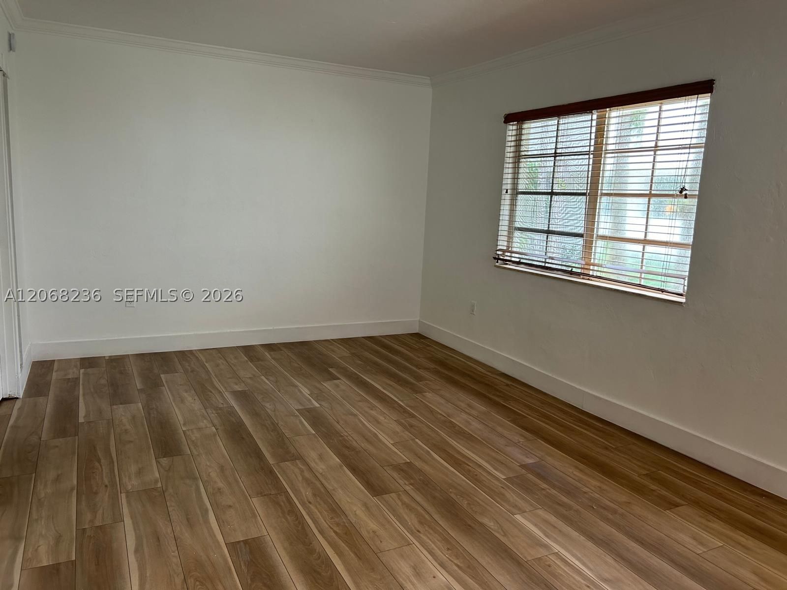 Real estate property located at 1605 Lenox Ave #1605-3, Miami-dade, Lincoln Road Villas Condo, Miami Beach, FL