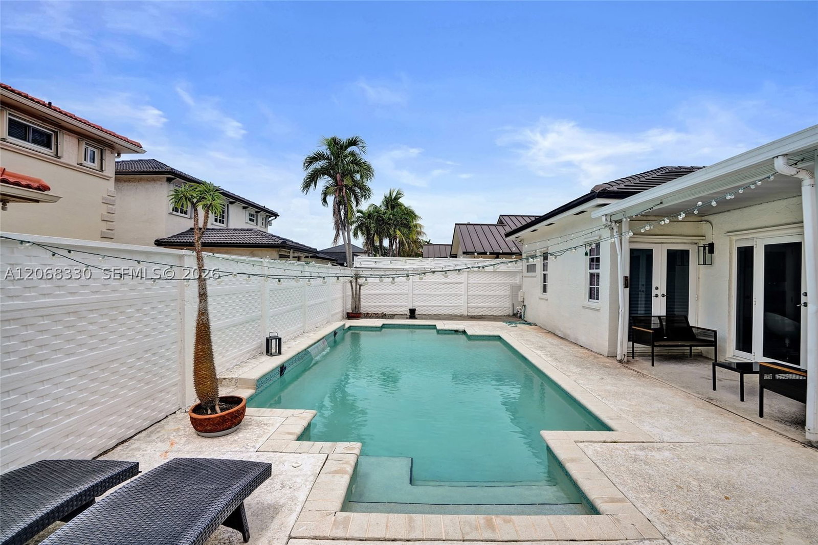 Real estate property located at 8816 149th Ter, Miami-dade, West Lakes Gardens, Miami Lakes, FL