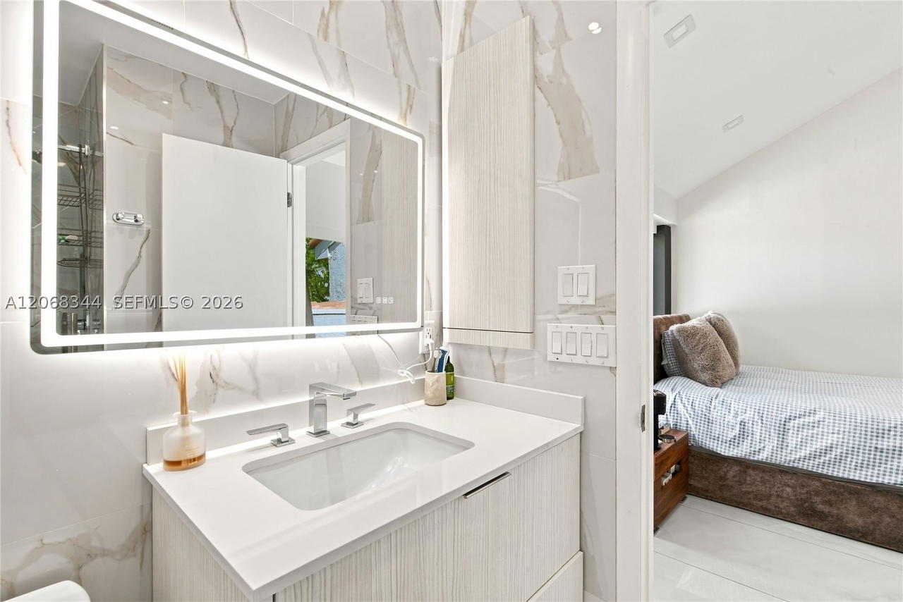 Real estate property located at 20302 34th Ct #41, Miami-dade, Delvista B Townhomes, Aventura, FL