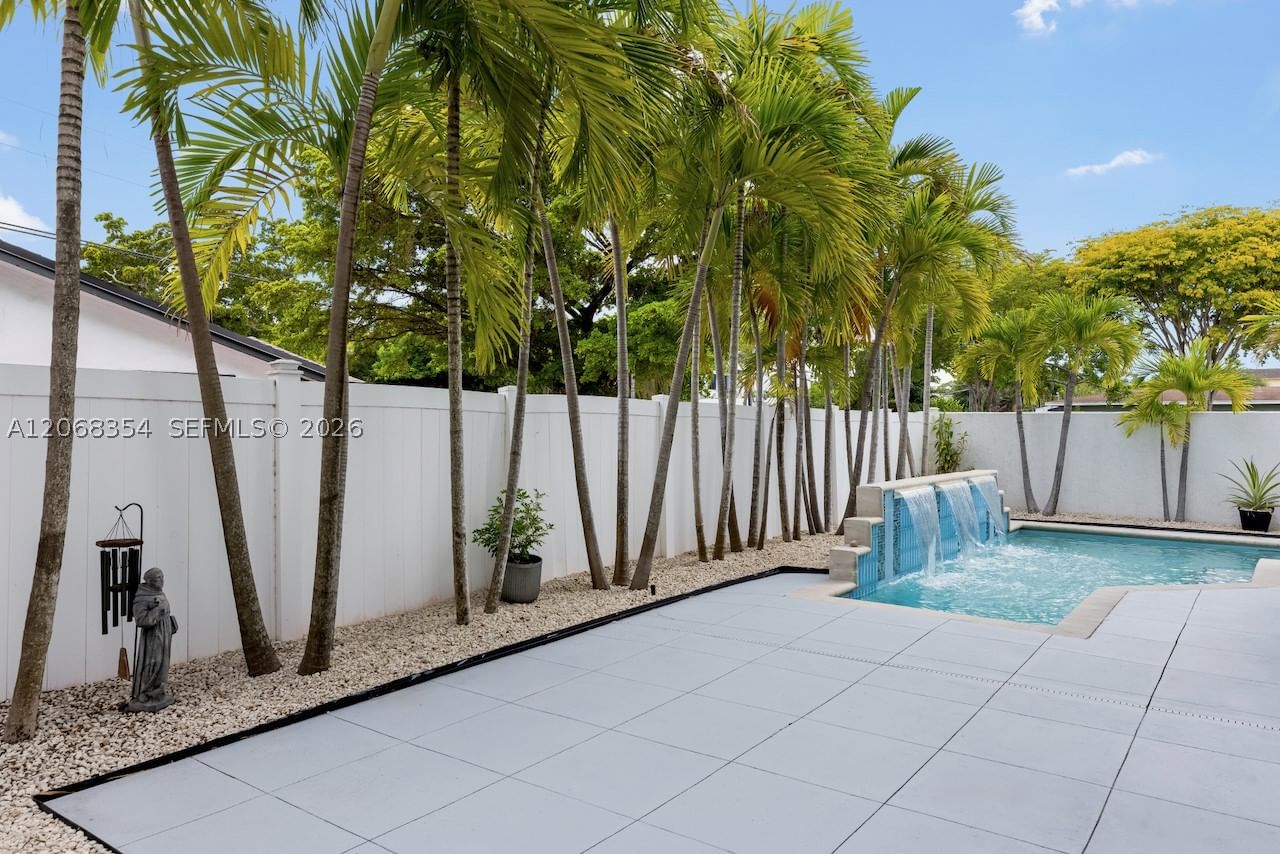 Real estate property located at 1000 4th Ave, Broward, Lauderdale, Fort Lauderdale, FL