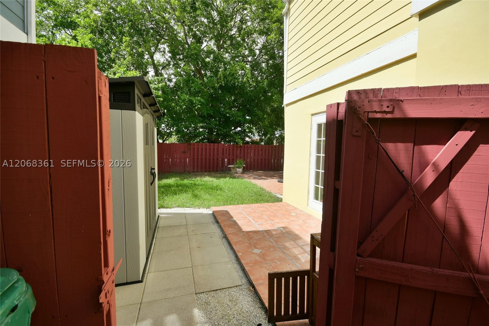 Real estate property located at 11732 119th Ter, Miami-dade, Towngate South Sec 3, Miami, FL
