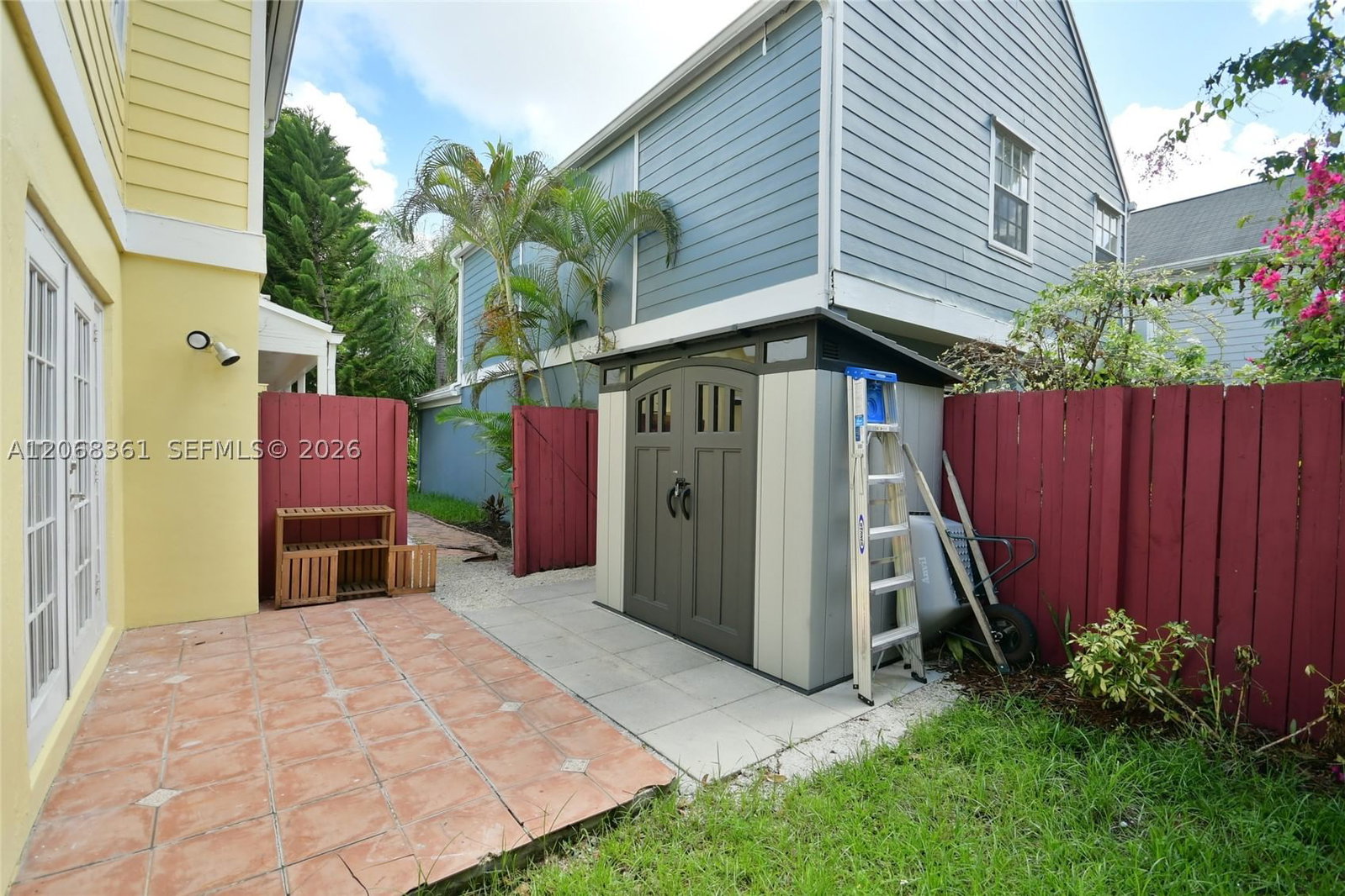Real estate property located at 11732 119th Ter, Miami-dade, Towngate South Sec 3, Miami, FL