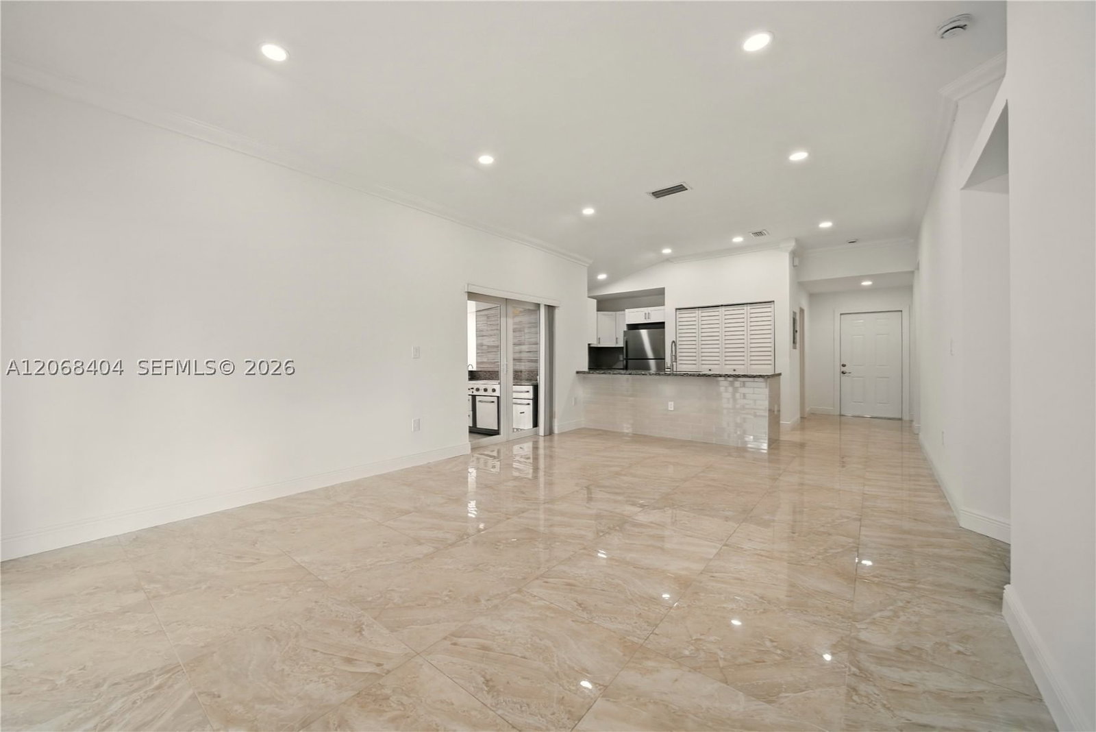 Real estate property located at 5202 187th St, Miami-dade, Monterrey 4th Addn, Miami Gardens, FL