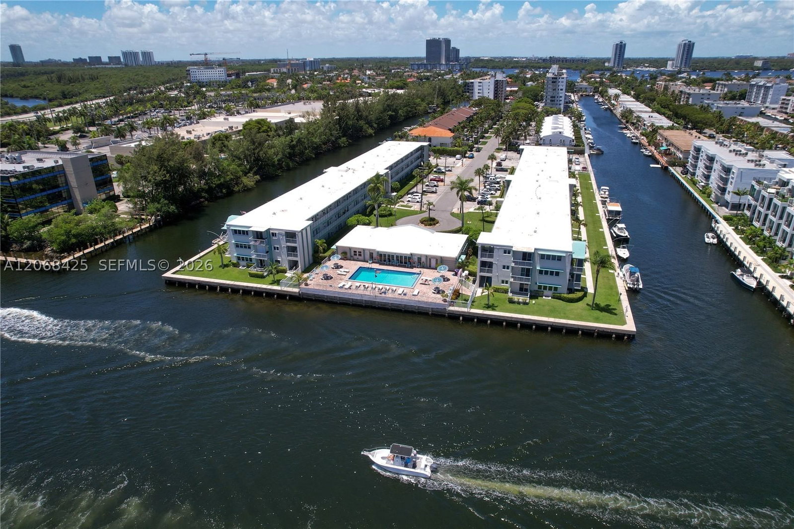 Real estate property located at 3922 166th St S303, Miami-dade, Eastern Shores Palo Alto, North Miami Beach, FL